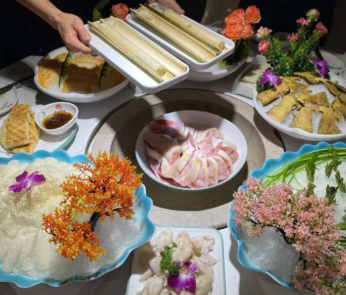 黄山好人餐饮管理有限公司轮播图1